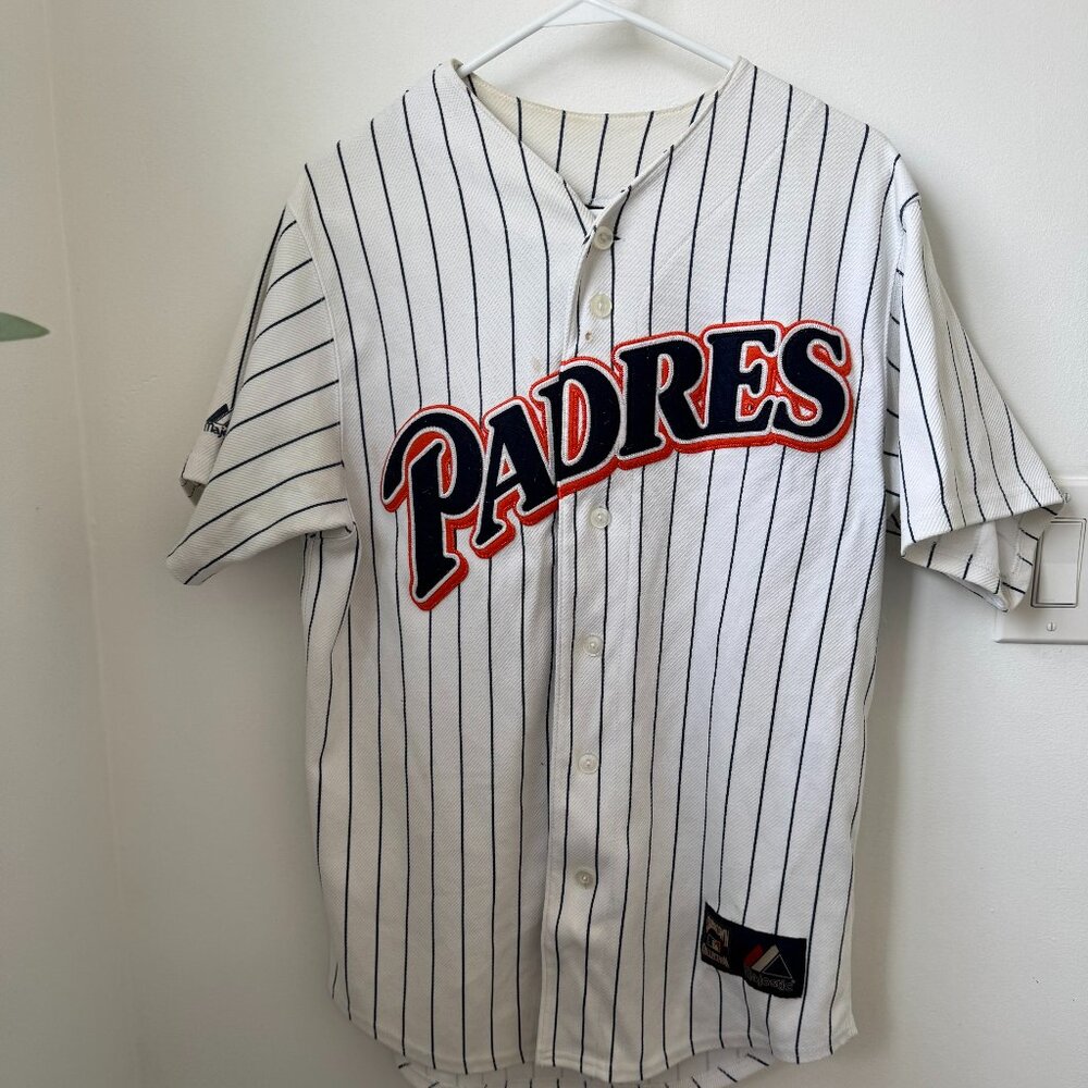 San Diego Padres 2009 Jersey ⚾️ – Like New